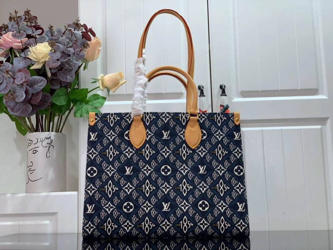 MOMO-- M57396 45039 item :174B70E1802