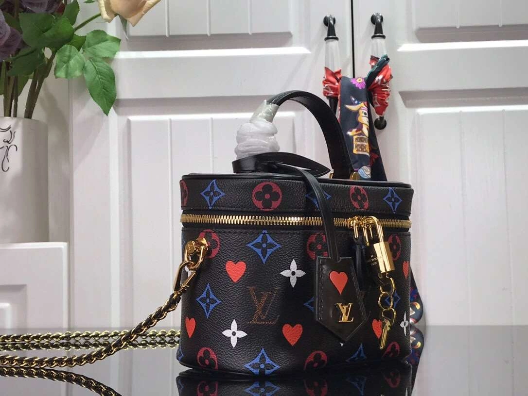 MOMO-- M57482 45165 2 colour item:174B50D0716-2