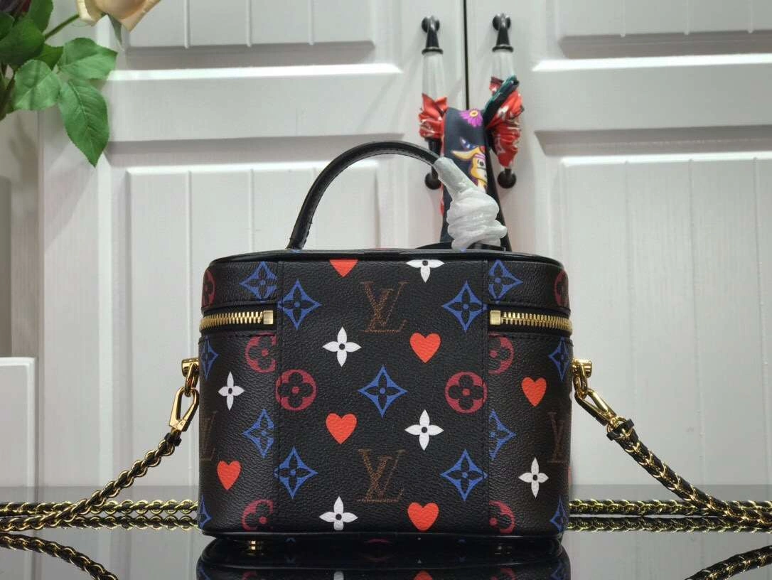 MOMO-- M57482 45165 2 colour item:174B50D0716-2