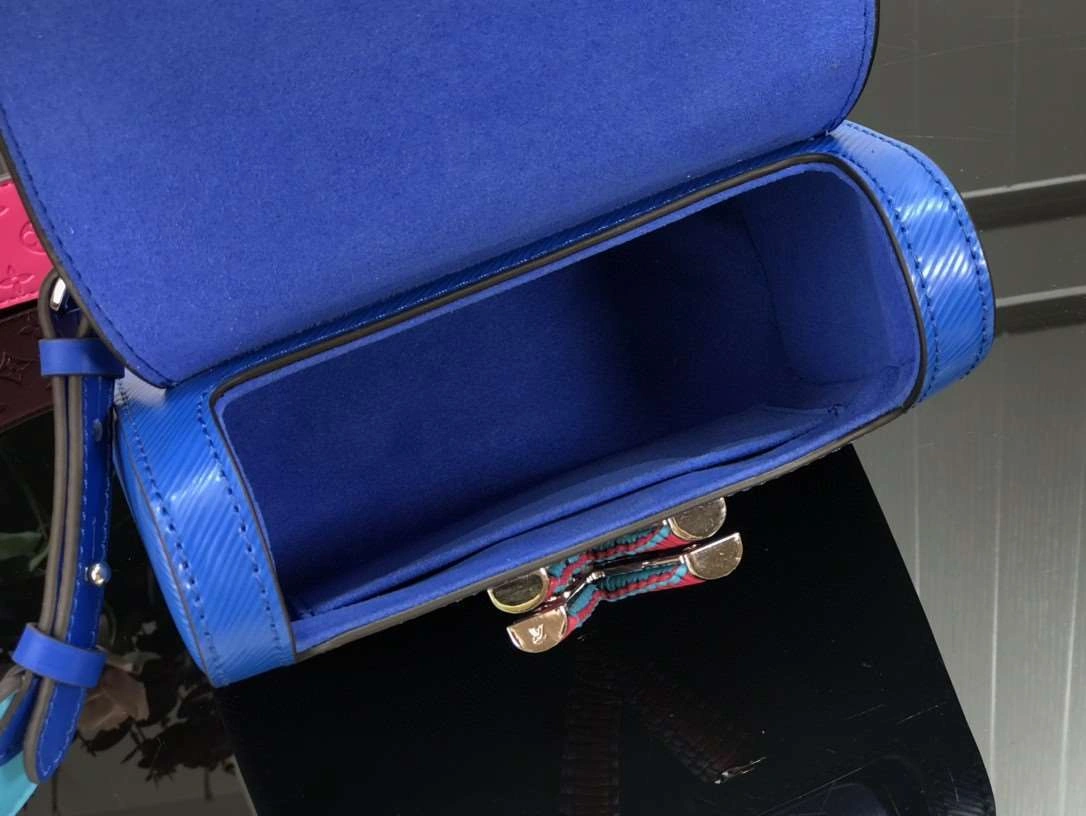 *MOMO-- M57669 item : A-B174G3102