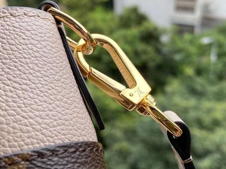 *MOMO-- M57729 Calfskin item : A-B116G3116