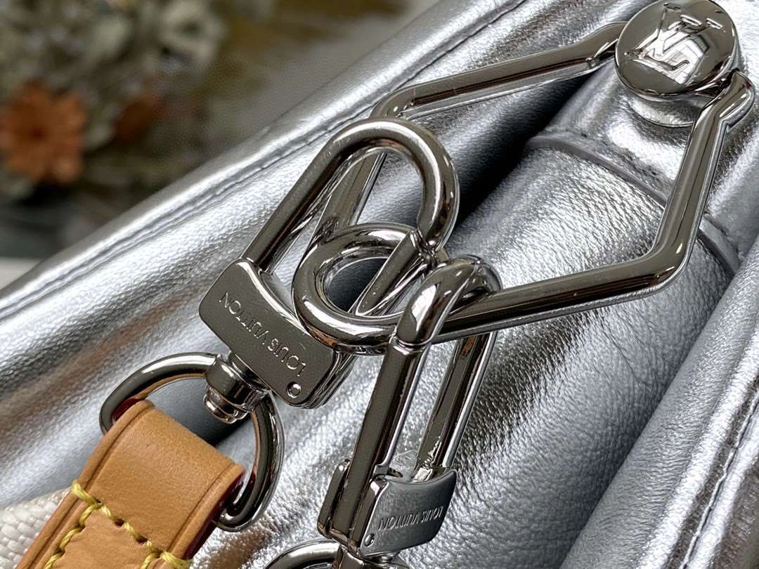 *MOMO-- M57913 sheephide item : A-B340G2963