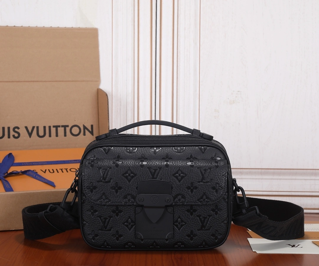 &MOMO-- M58489 item：C-B000I2511V