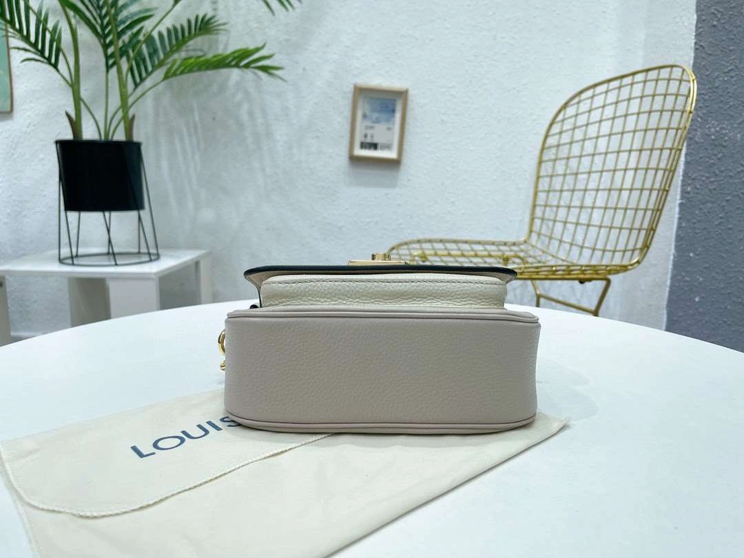 &*MOMO-- M58554 Calfskin item : A-B340G3155