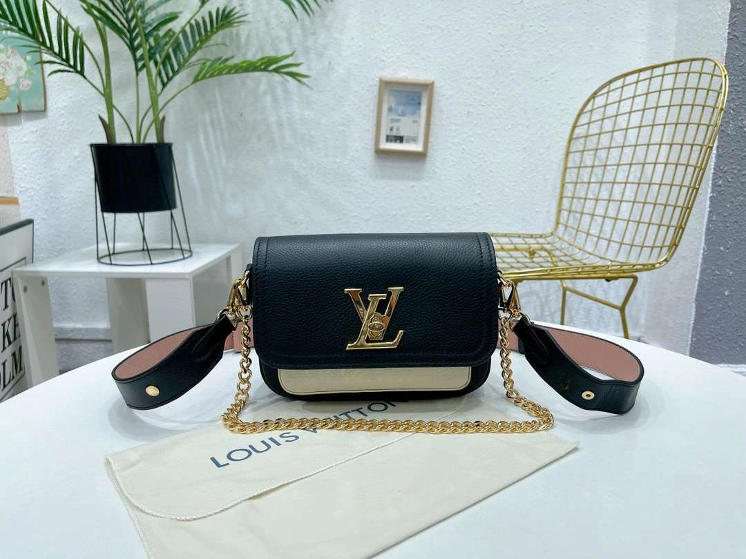 *MOMO-- M58555 Calfskin item : A-B340G3140