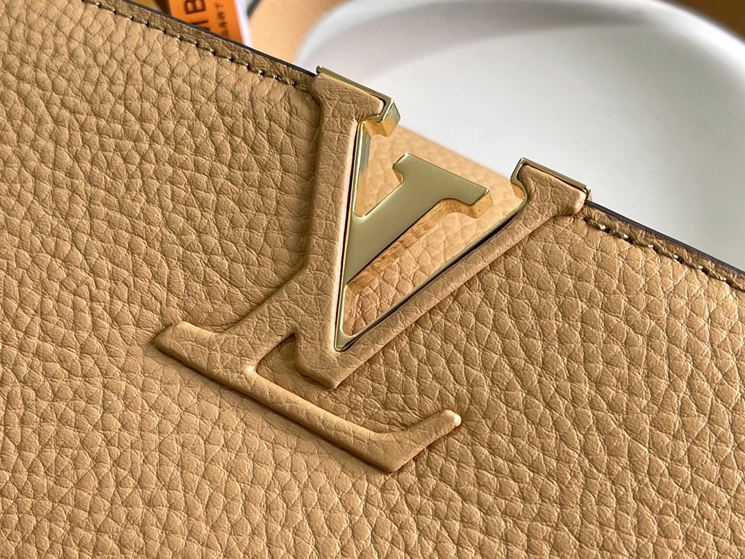 MOMO-- M59227 high quality version item：C-B000H0817R
