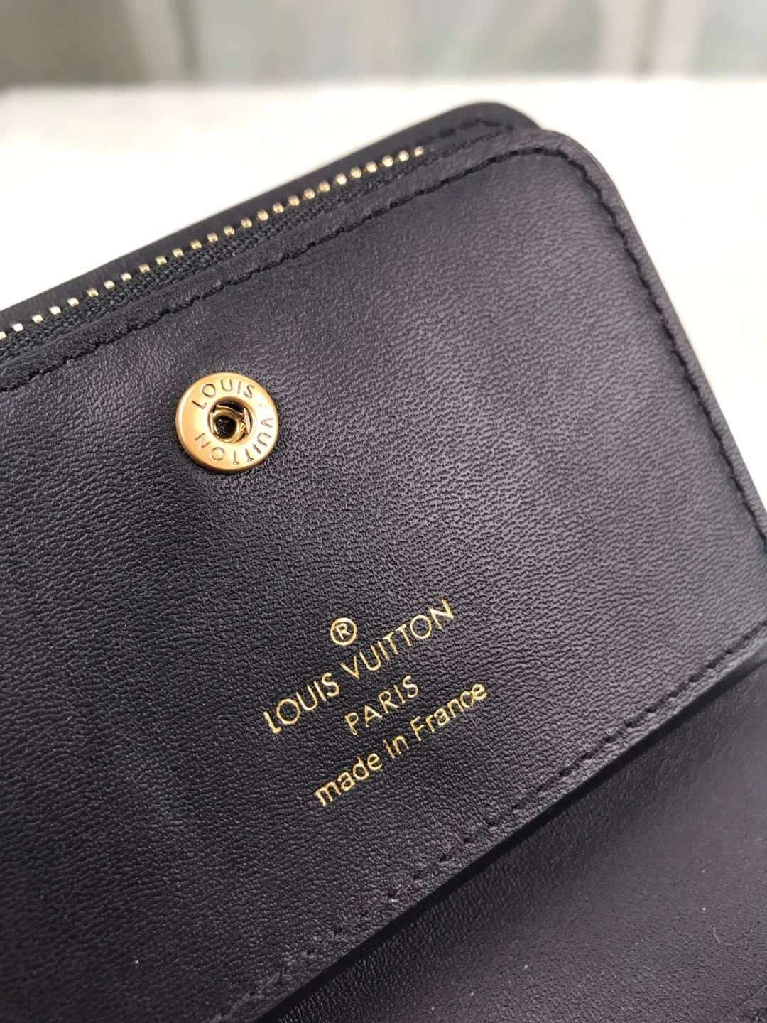 *MOMO-- M63789 Calfskin item : A-B040G3138