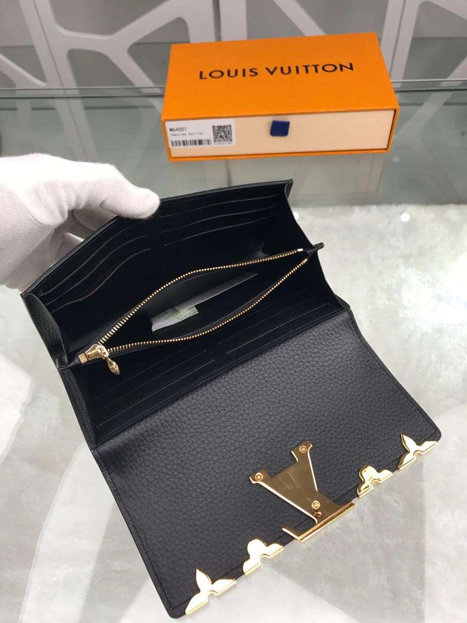 *MOMO---M64551 item : A-B040G3132