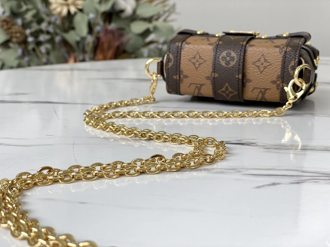 *MOMO---M68575 item : A-B340H0318