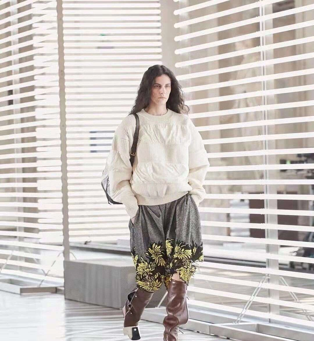 MOMO-- M69712 item :174B62E0753