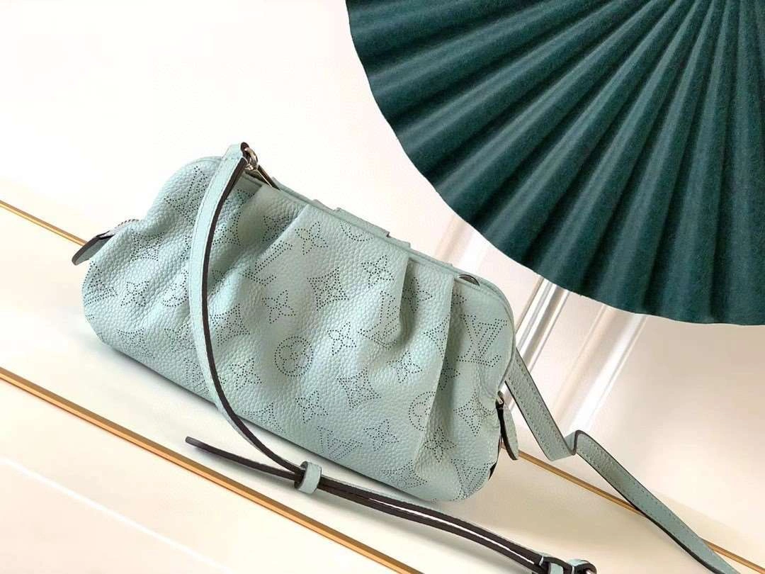 *MOMO---M80094 Calfskin item : A-B00G2927
