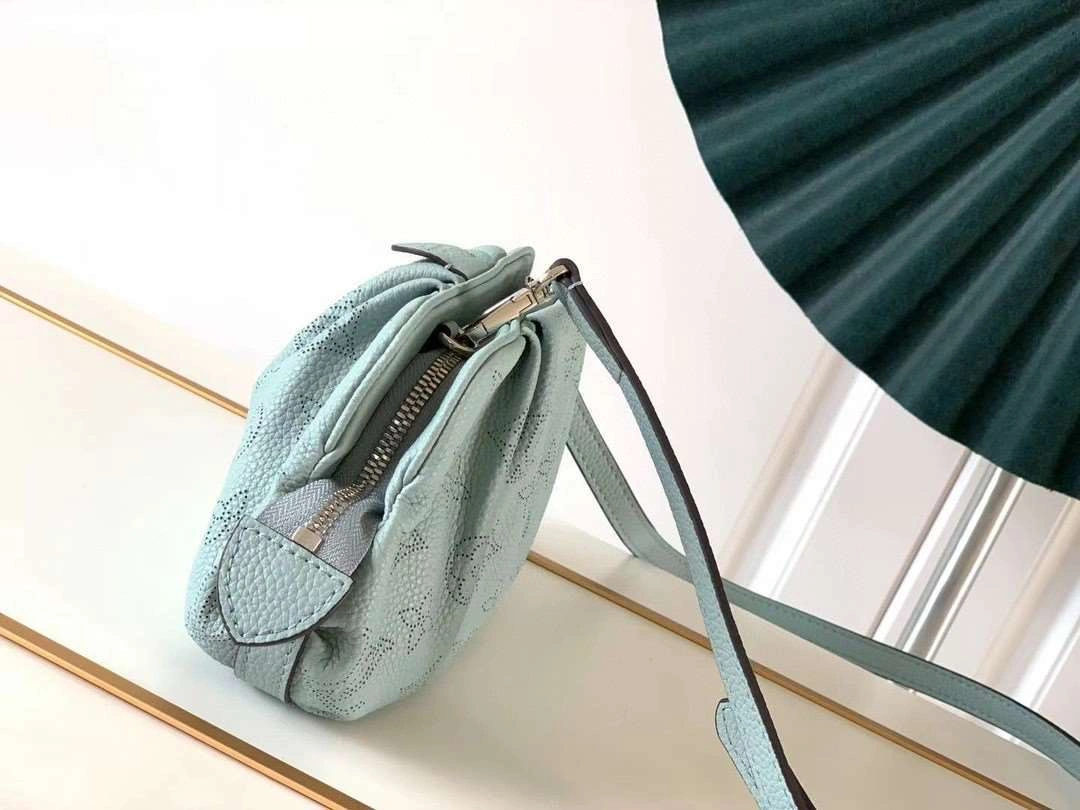 *MOMO---M80094 Calfskin item : A-B00G2927