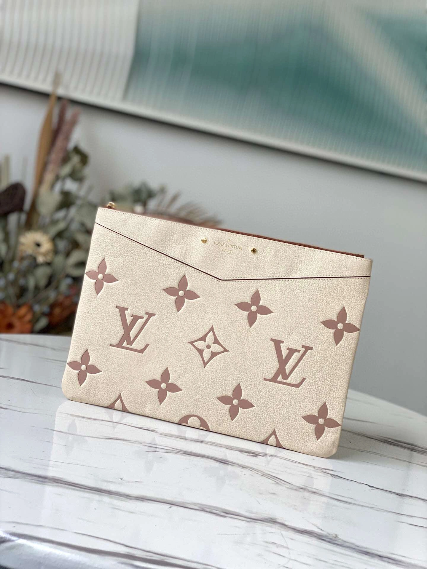 MOMO-- M80174 item : 040B32C3101