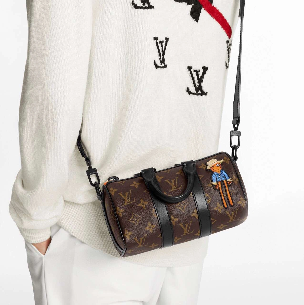 *MOMO-- M80201 item:174B48D0746