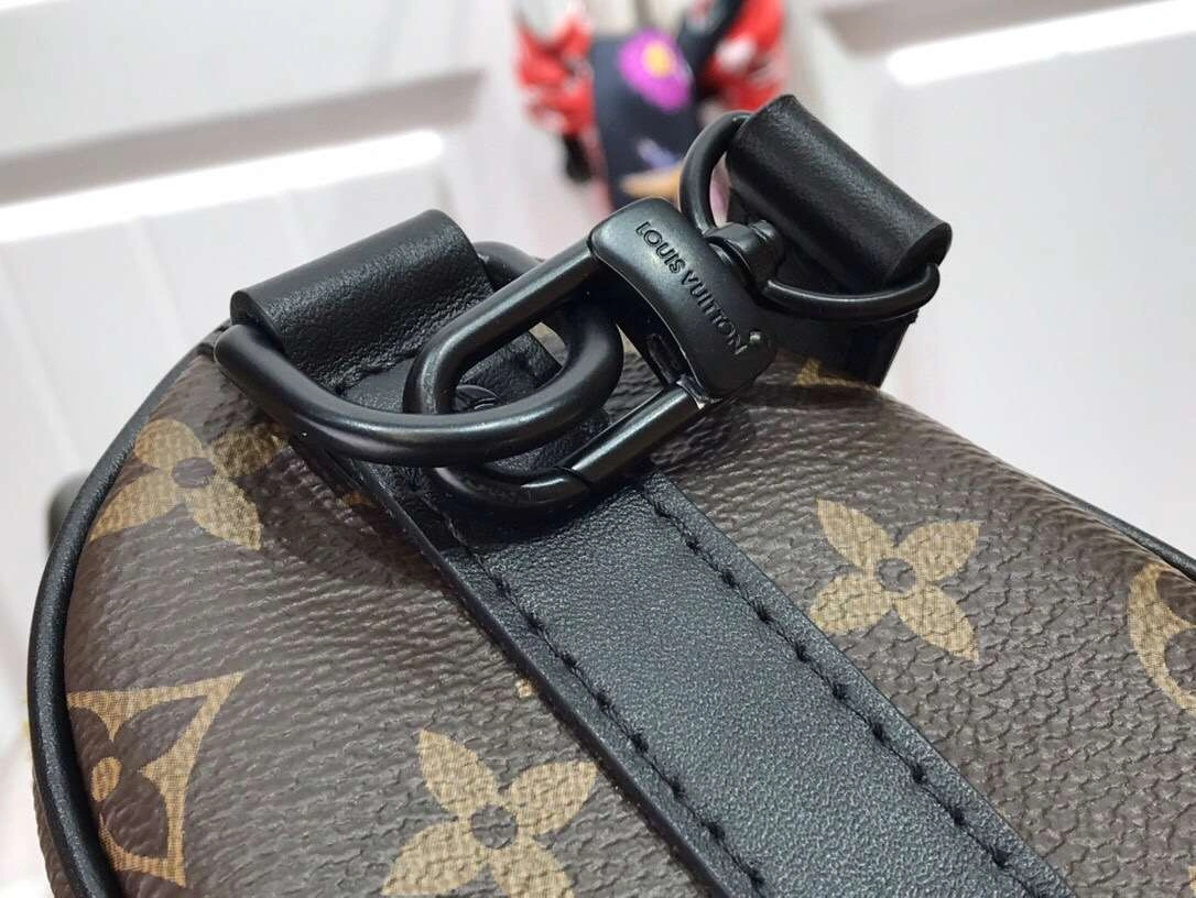 *MOMO-- M80201 item:174B48D0746