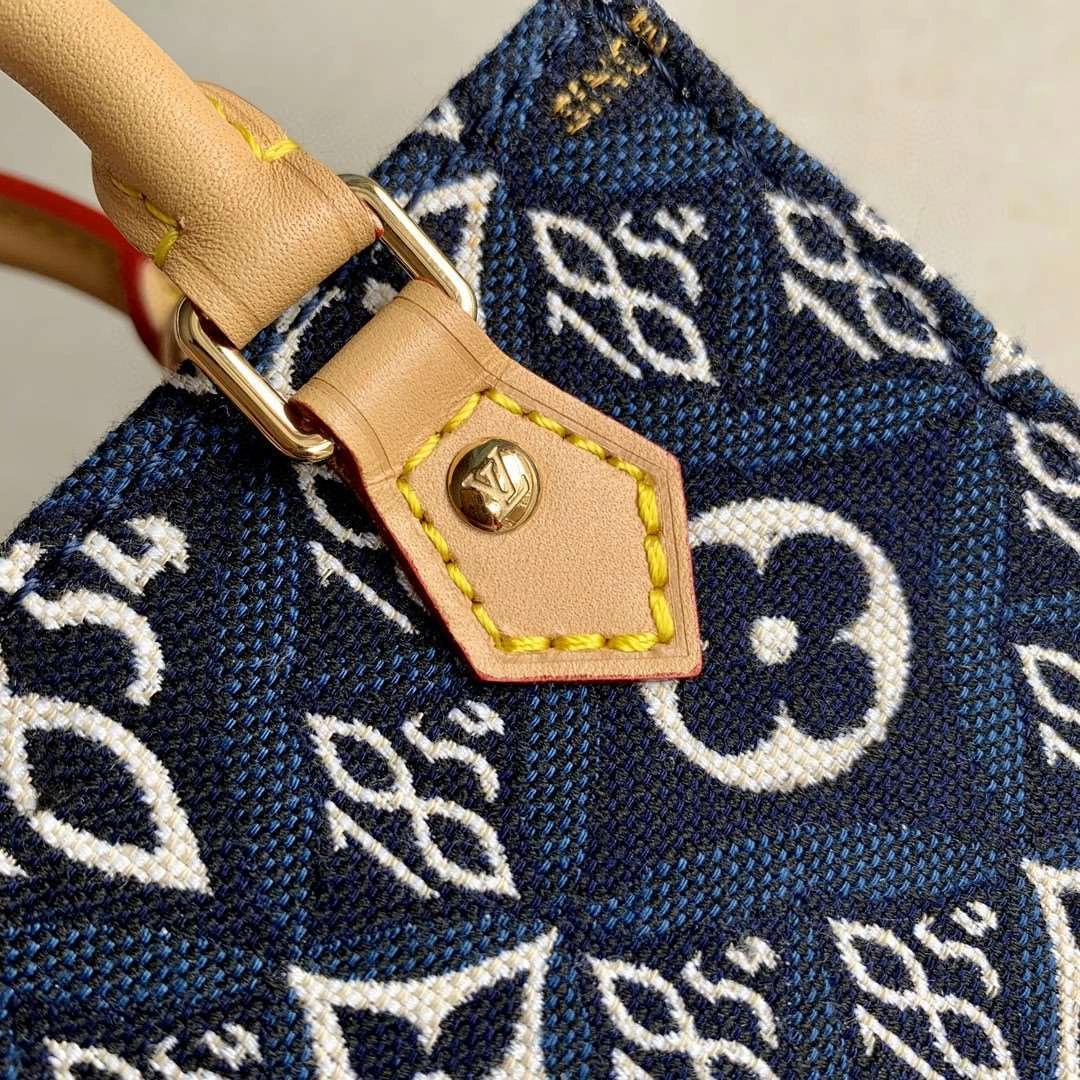 *MOMO-- M80288 item : A-B106G2824