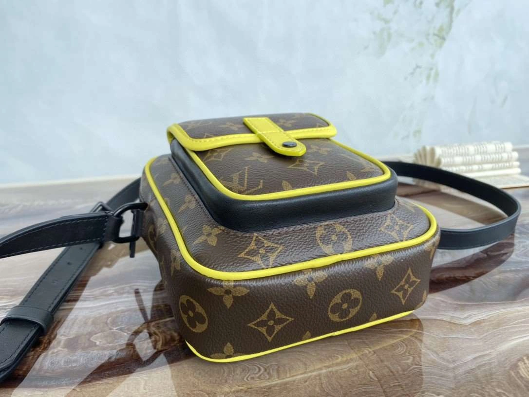 *MOMO-- M80793 item : A-B106H0214