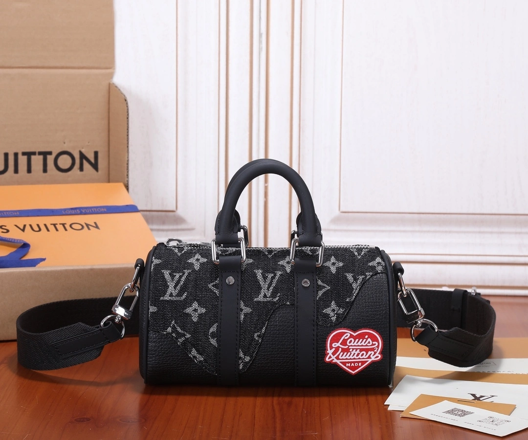 MOMO-- M81010 item：C-B000F0230R