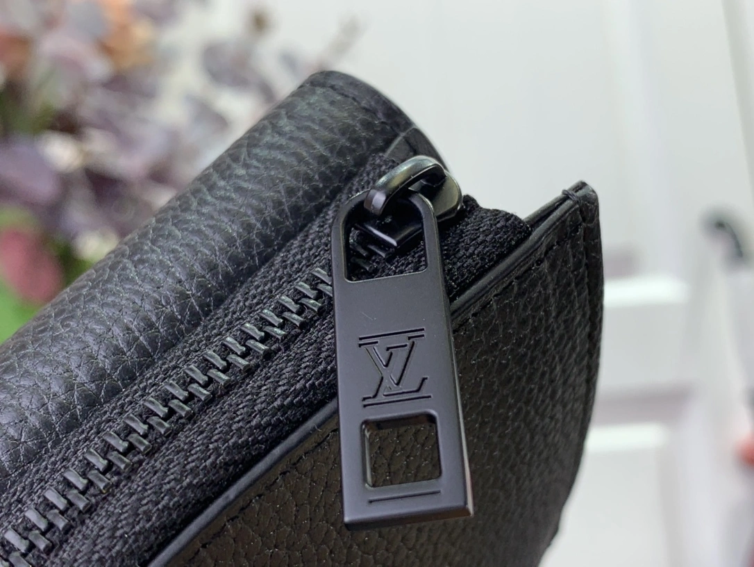 MOMO-- M81740 item:D-B174A1525