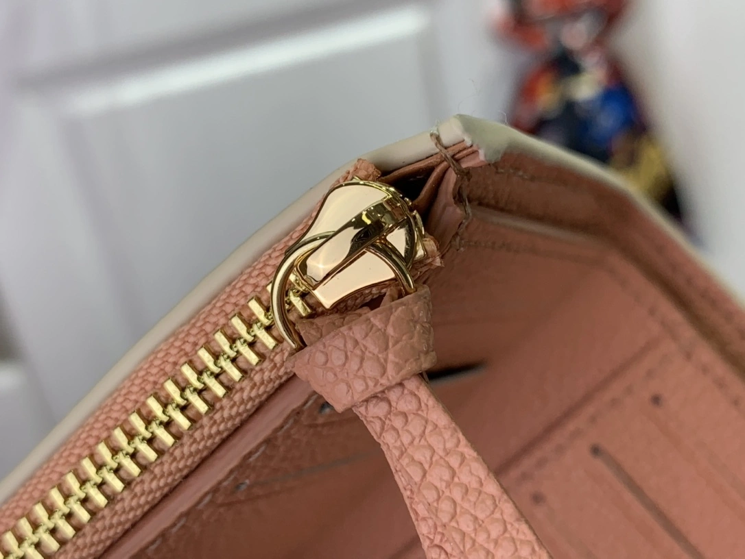 MOMO-- M82062 item:D-B174A1508