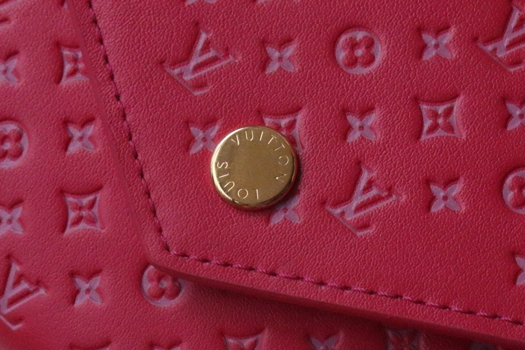 MOMO-- M82234 item：C-B106I2536V