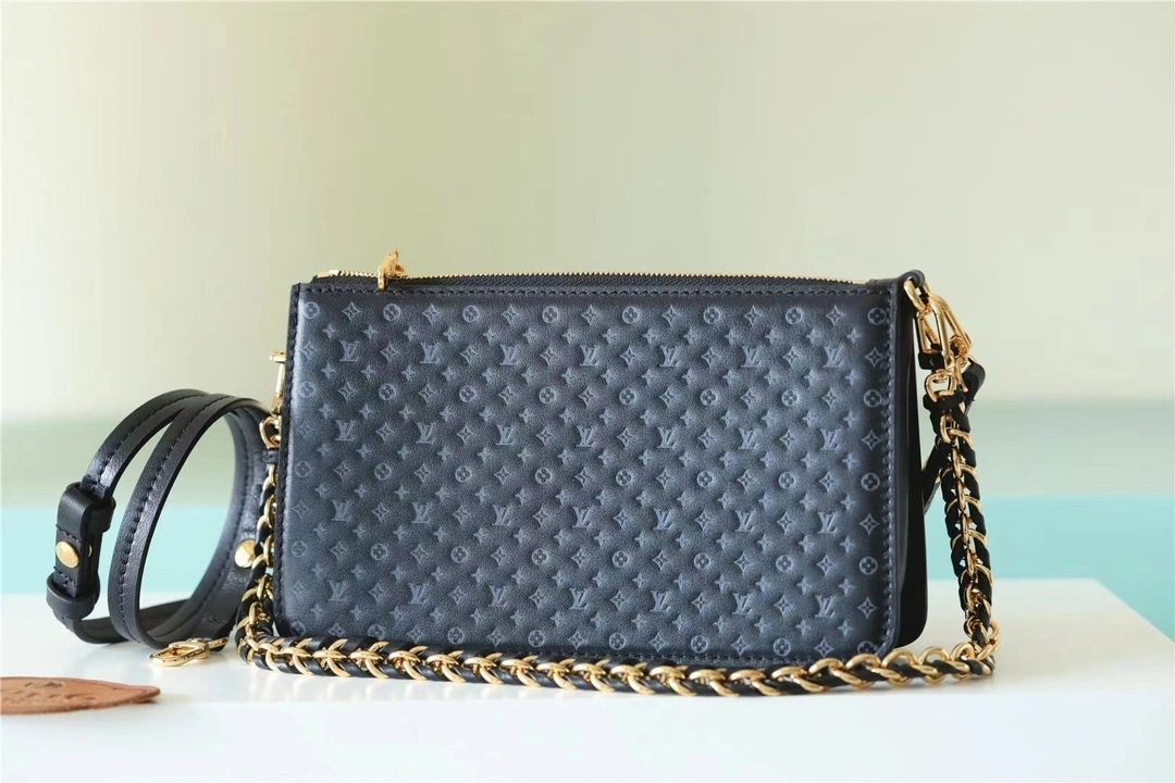 MOMO-- M82247 item：C-B788F0946R