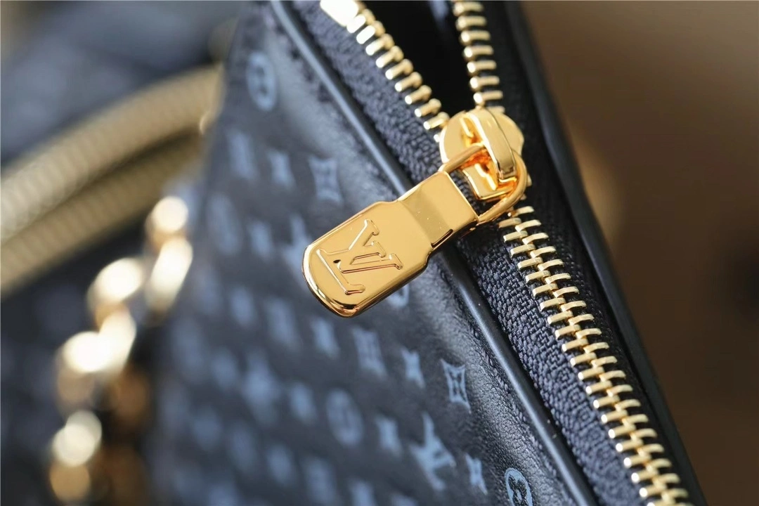 MOMO-- M82247 item：C-B788F0946R