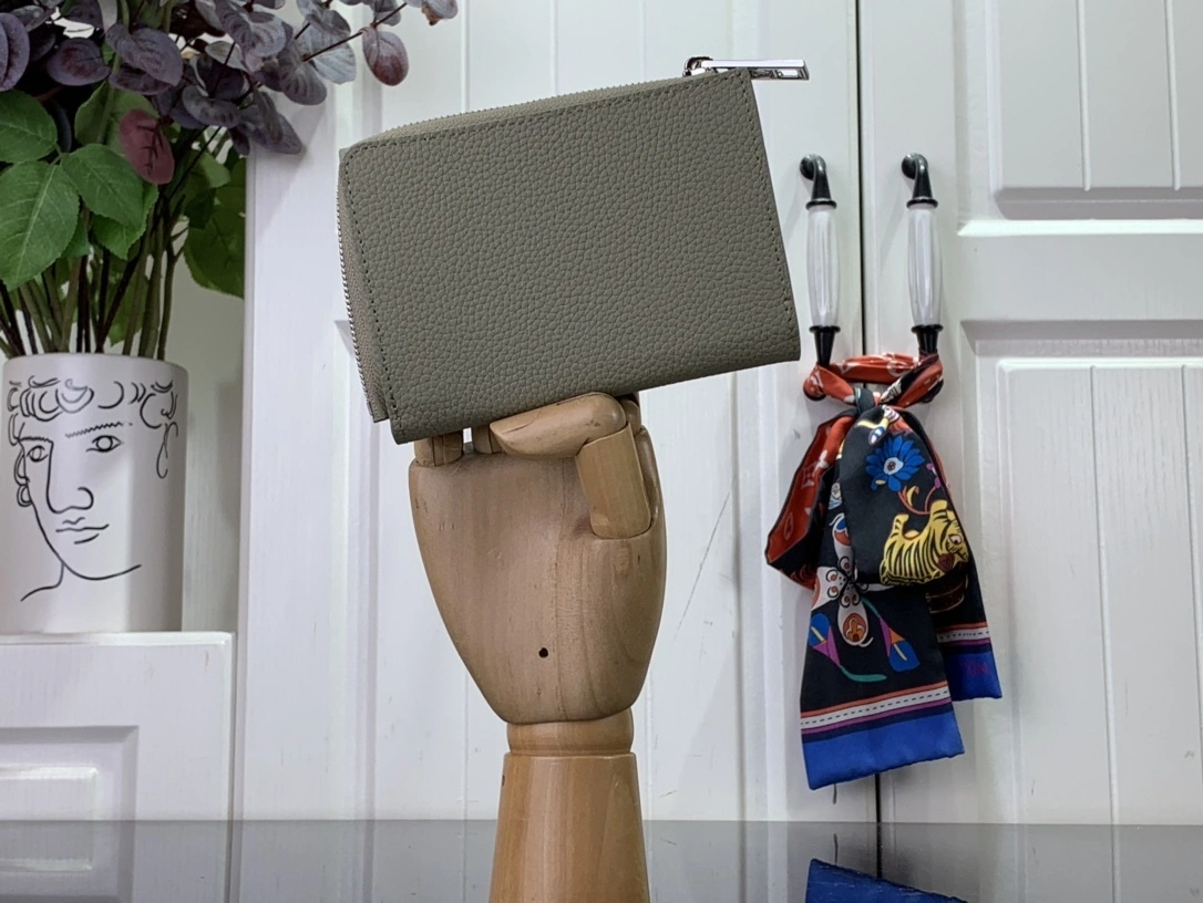 MOMO-- M82410 item:D-B174A1526