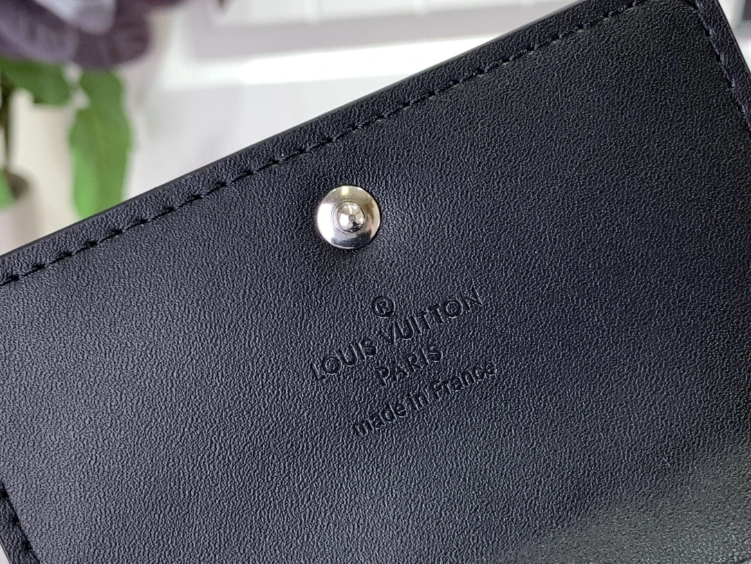 MOMO-- M82604 item：C-B063I3057V