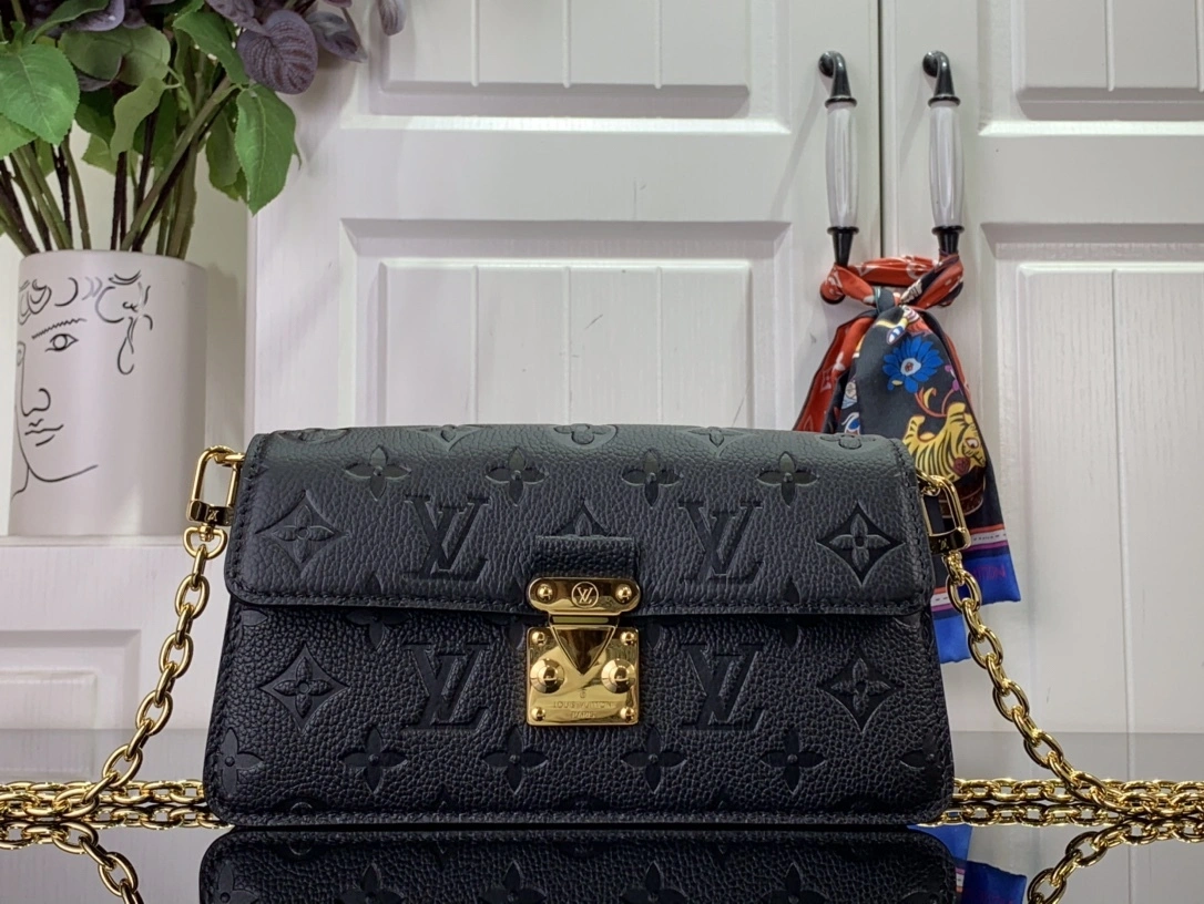 MOMO-- M82637 Monogram Empreinte Monogram item:C-B063K2206R