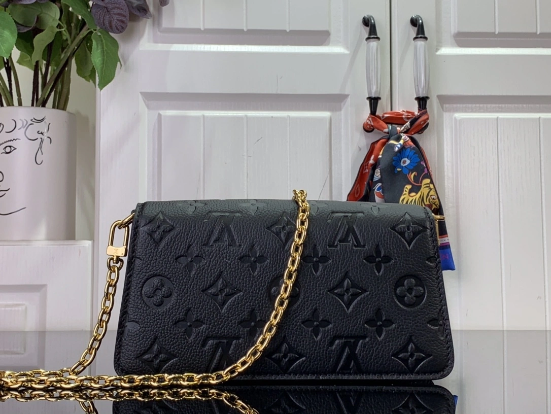 MOMO-- M82637 Monogram Empreinte Monogram item:C-B063K2206R