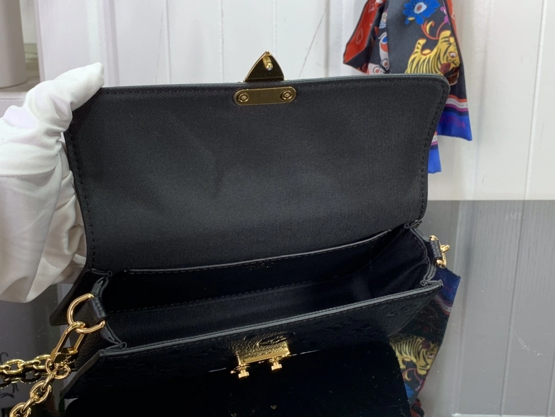 MOMO-- M82637 Monogram Empreinte Monogram item:C-B063K2206R