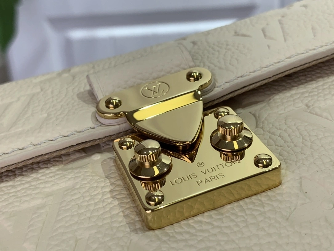 MOMO-- M82836 Monogram Empreinte Monogram item:C-B063K2207R