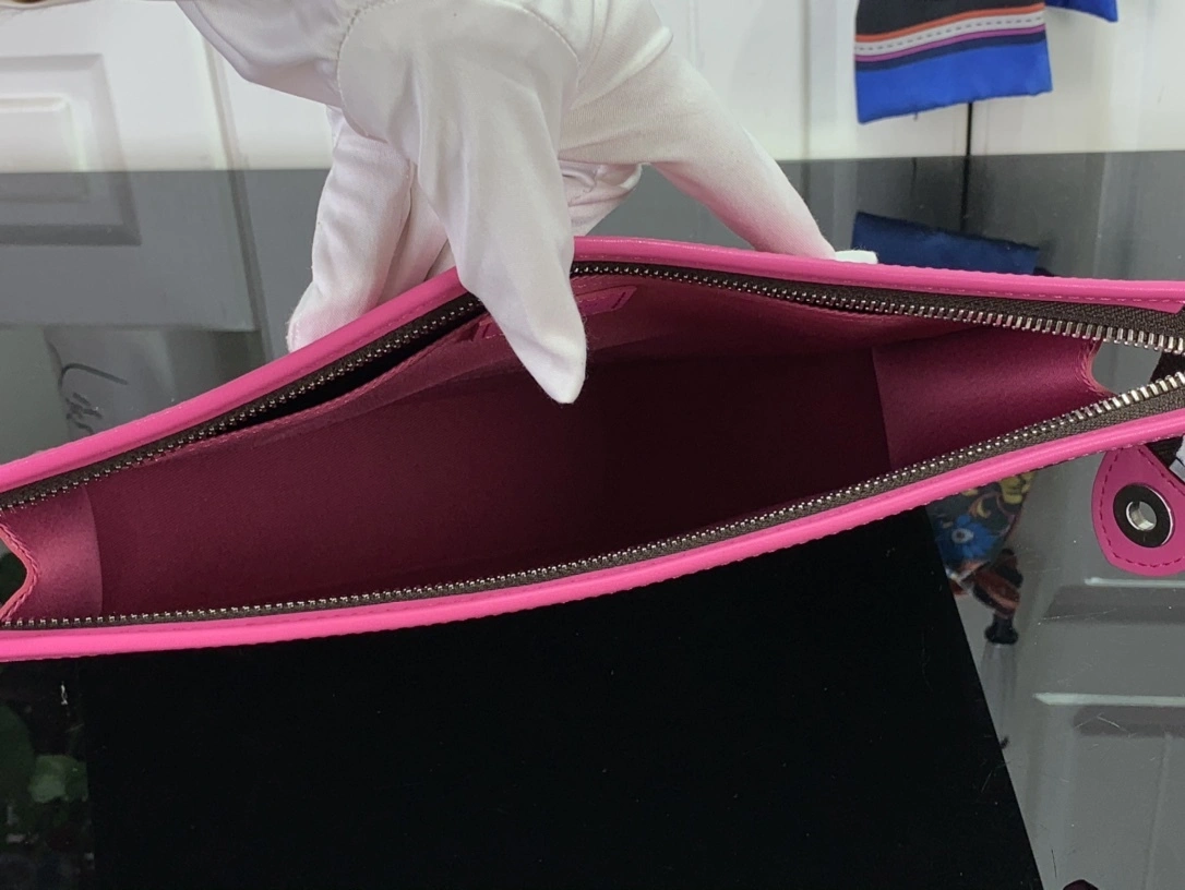 MOMO-- M82858 Pochette Voyage cowhide Monogram item:C-B063L0859R