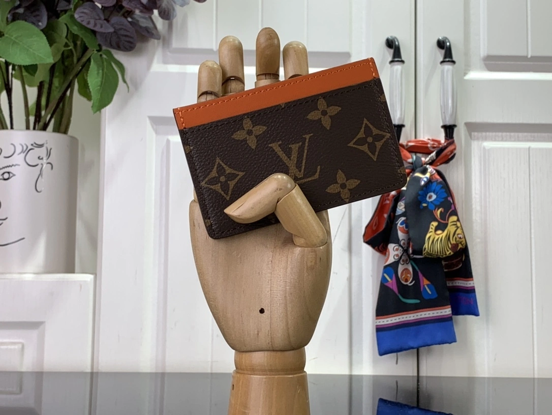 MOMO-- M82870 Monogram cowhide item:C-B063L0854R