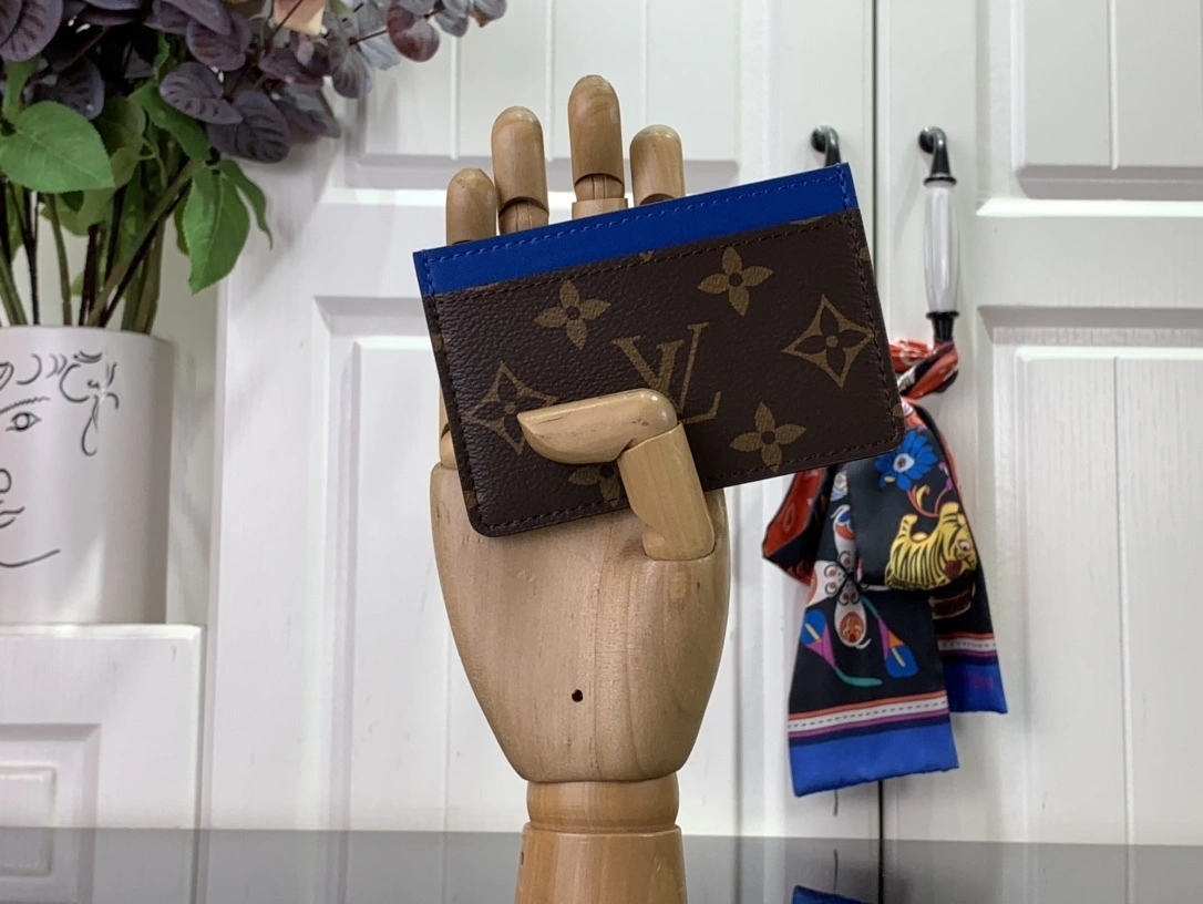 MOMO-- M82872 Monogram cowhide item:C-B063L0853R