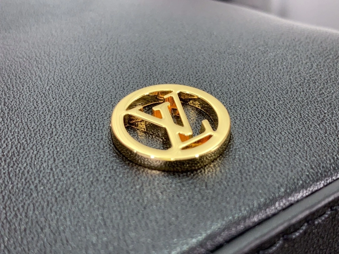MOMO-- M82886 Zjs jh Online Only Monogram Reverse item:C-B063K2208R