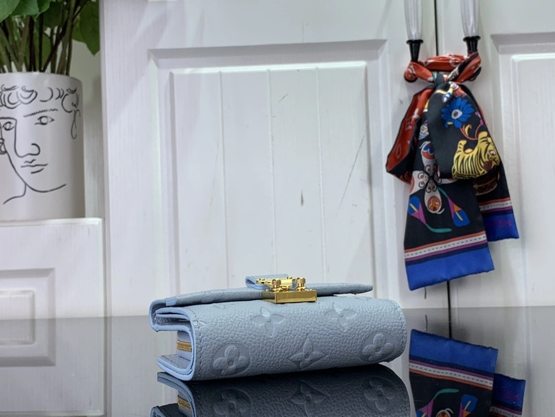 MOMO-- M82926 item:D-B174A1512