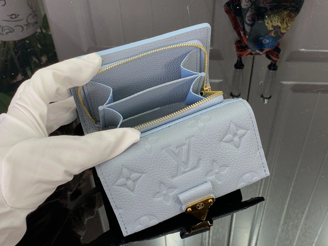 MOMO-- M82926 item:D-B174A1512