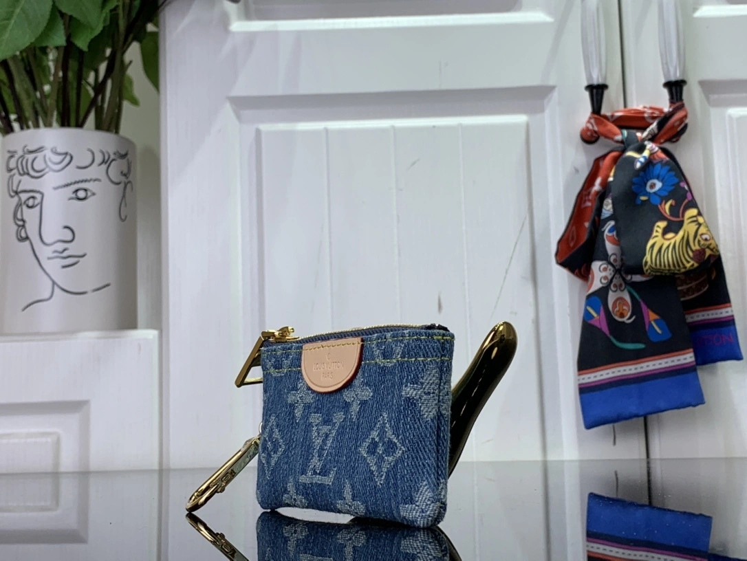 &MOMO-- M82961 item:D-B174A1530