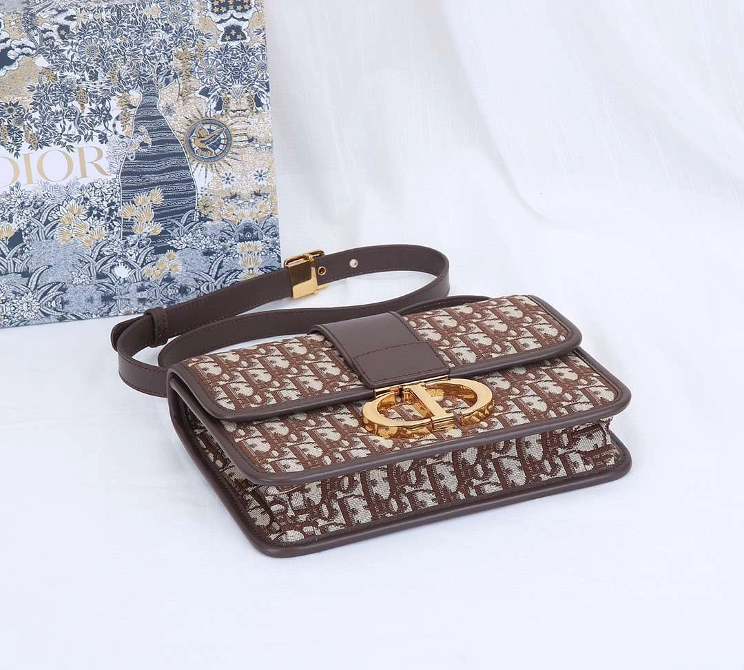 *MOMO---M9203UTZQ-M747 item : A-B00H0628L