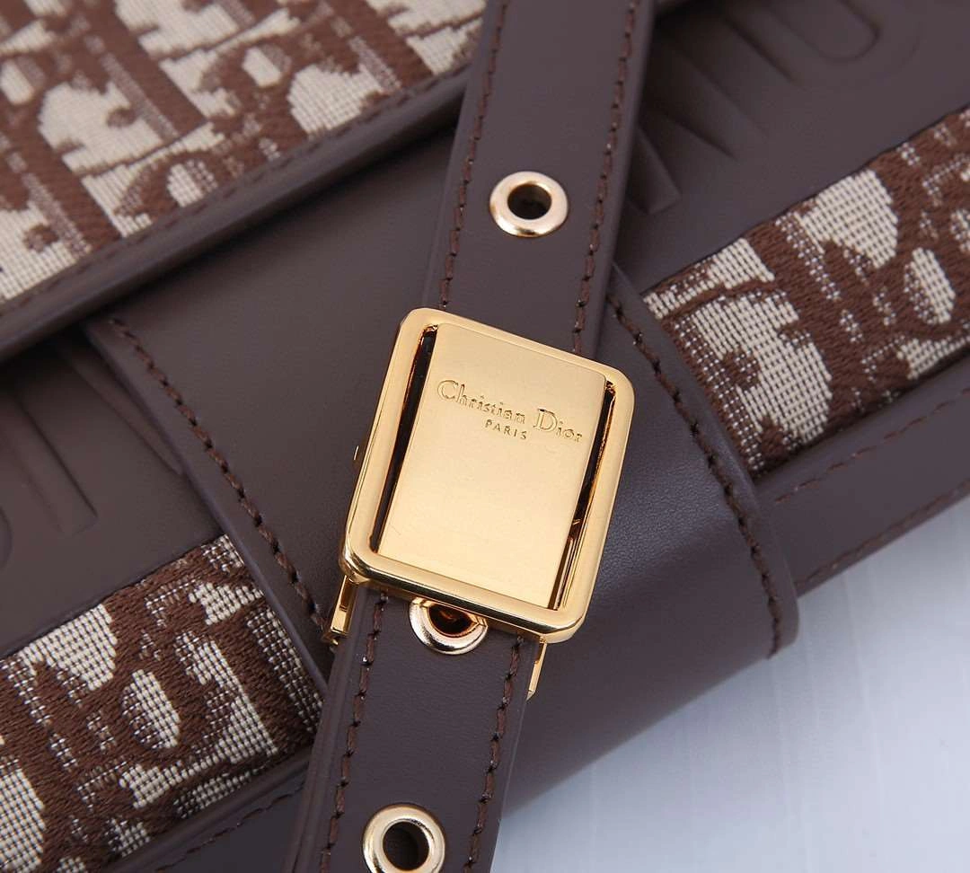 *MOMO---M9203UTZQ-M747 item : A-B00H0628L