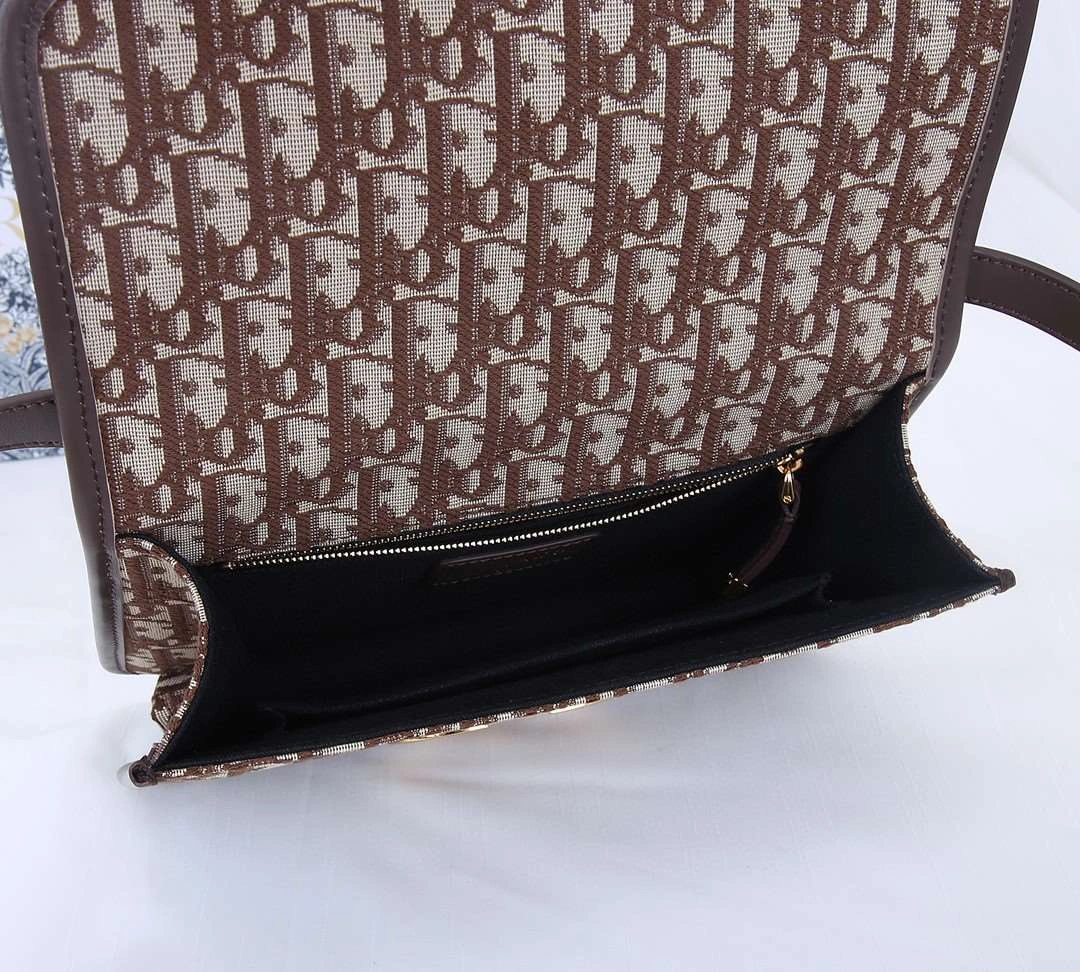 *MOMO---M9203UTZQ-M747 item : A-B00H0628L