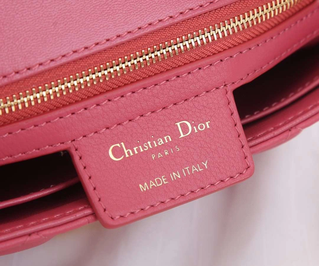 *MOMO---M9241UWHC-M68P cowhide item : A-B00H0642L