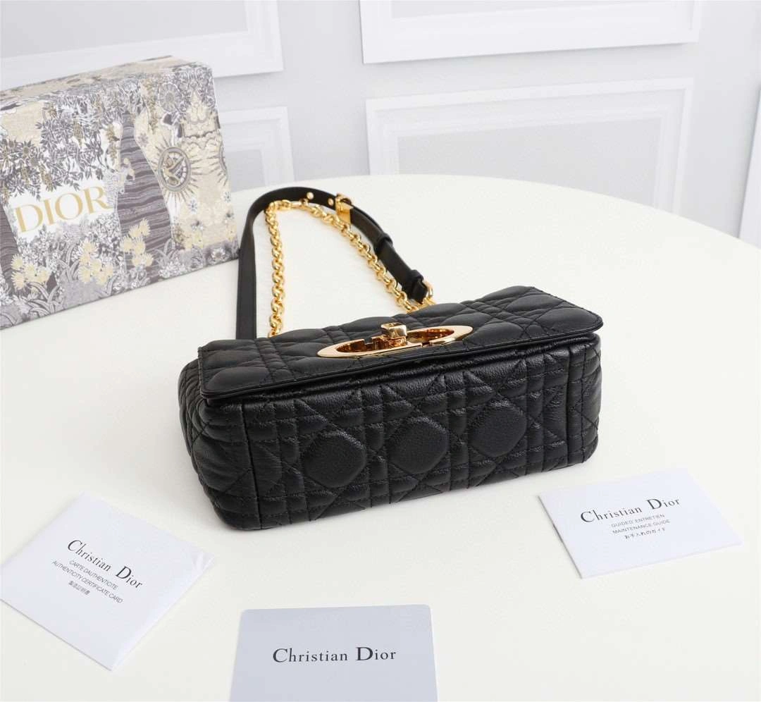 *MOMO---M9241UWHC_M900 M9241UWHC-M900 cowhide item : A-B00H0640L