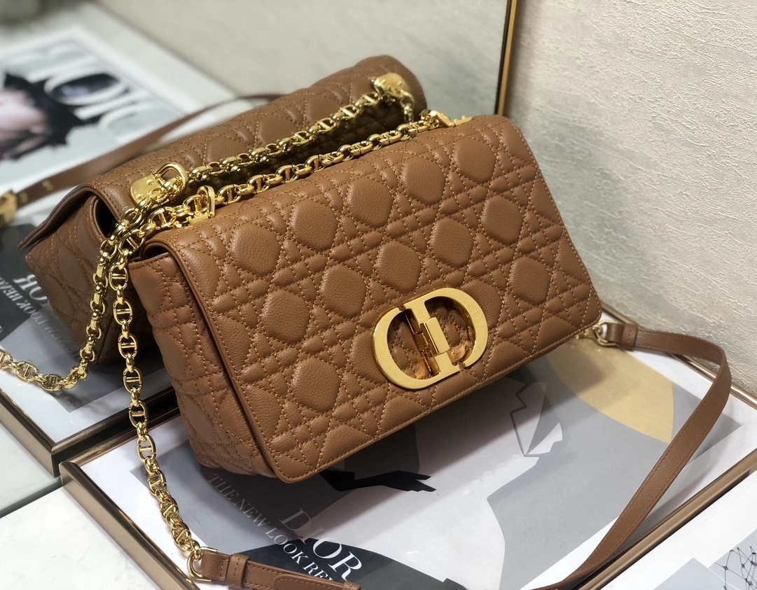 MOMO-- M9242UWHC-M43U item：C-B063G3000R