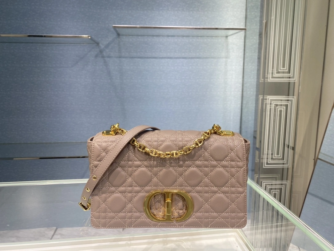 MOMO-- M9242UWHC-M45M item：C-B063H1736R