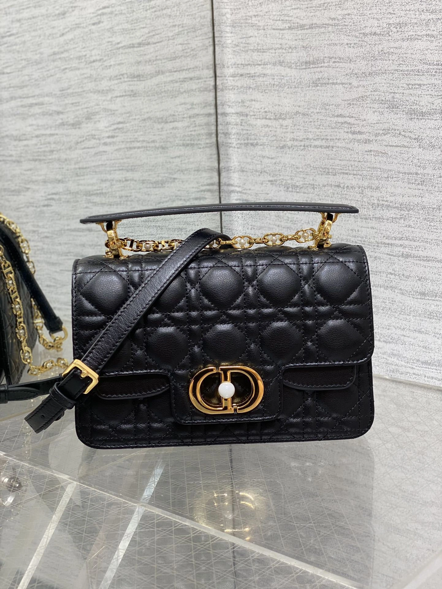MOMO---M9271UBHI_M900 M9271UBHI-M900 Jolie cowhide item:D-B109D0635