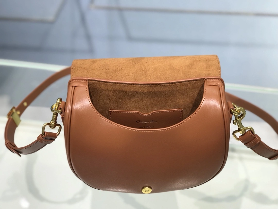 MOMO-- M9319UMOL-M43M item：C-B063F1329Y