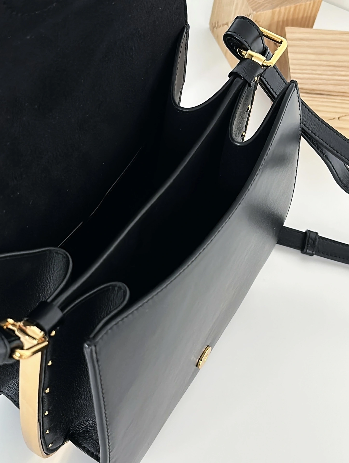 MOMO-- M9333UMOF-M900 high quality version item：C-B007F1843R